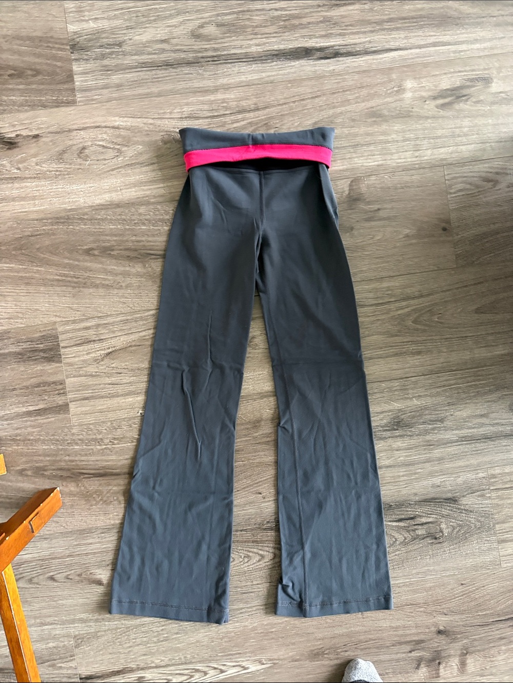 lululemon athletica Gray Wide-Leg Pants with Pink Waistband